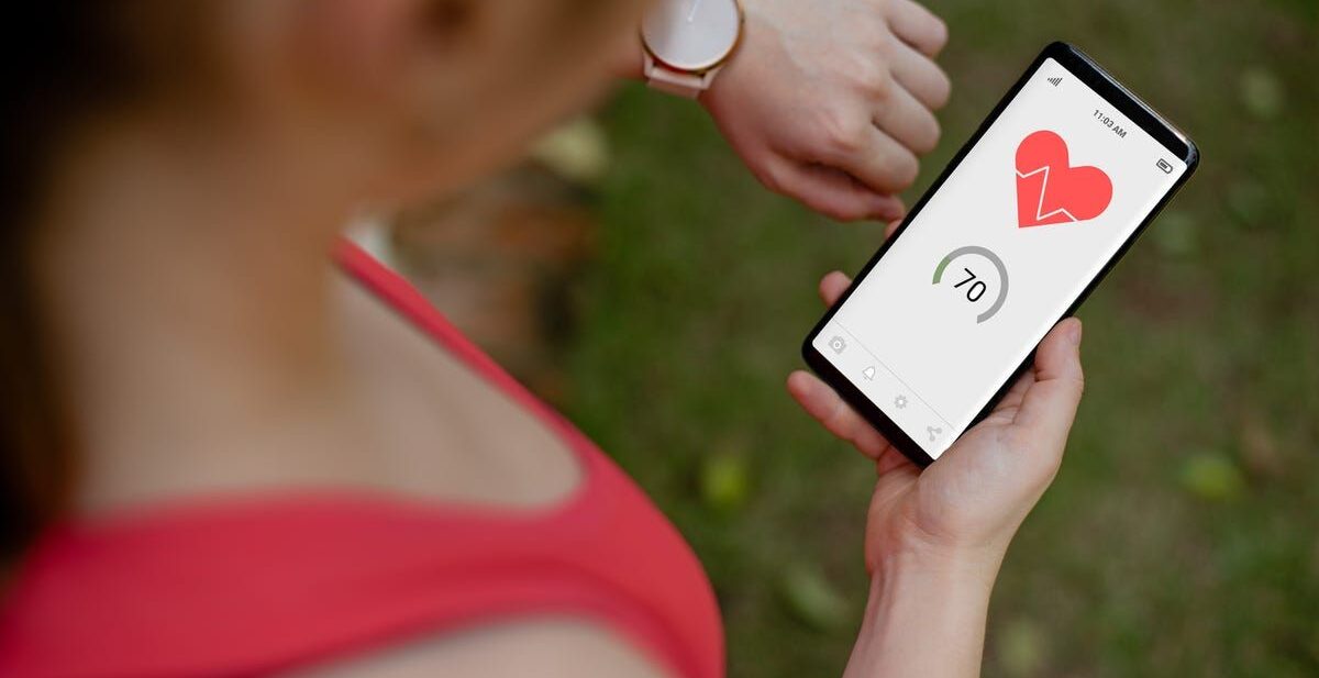 Digital devices used for tracking heart health at home